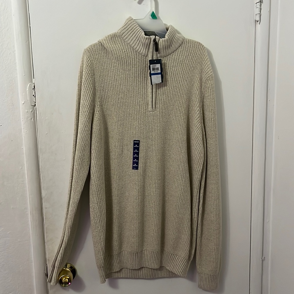 Mens size XL Izod sweater